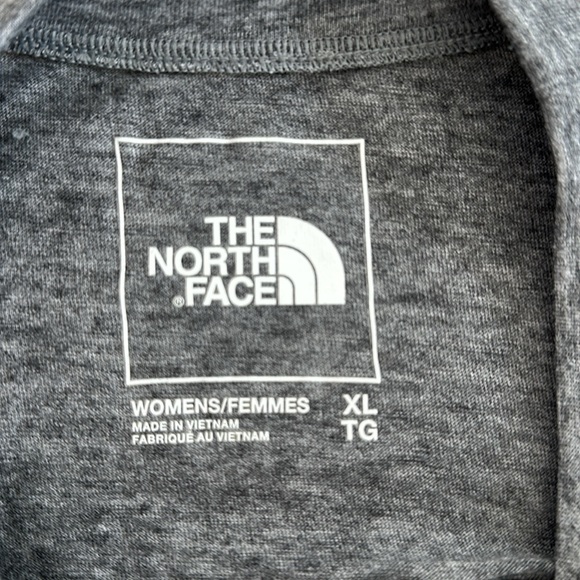 Women’s The North Face active top - Picture 3 of 3